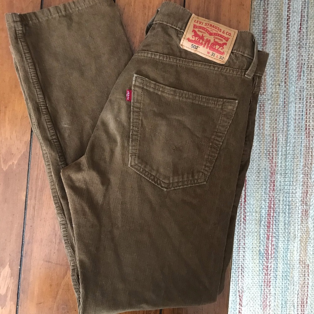 Levi 502 corduroys